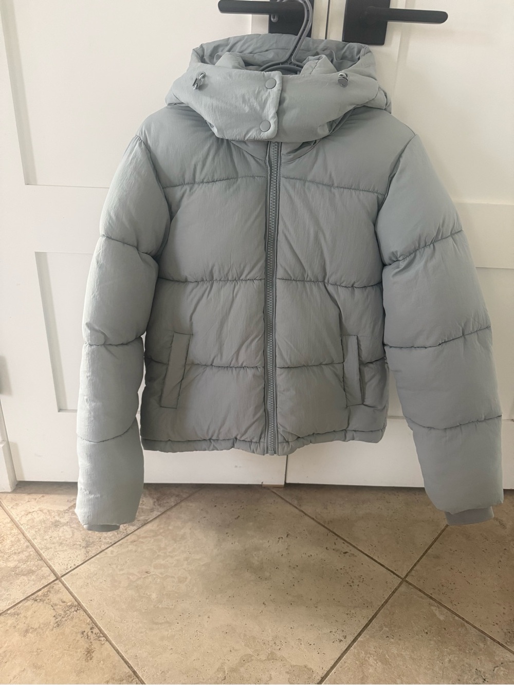 Garage perfect puff jacket size small
